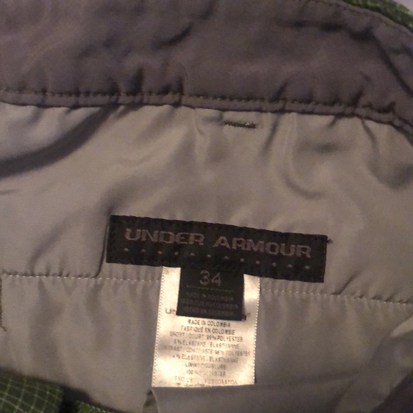 UnderArmour34 PLAID SHORTS 9.5”Inseam Front/Back Pockets EUC - Picture 2 of 3